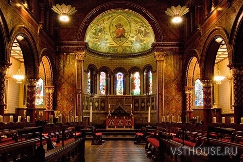 Audio Ease - King's College Chapel (ALTIVERB)